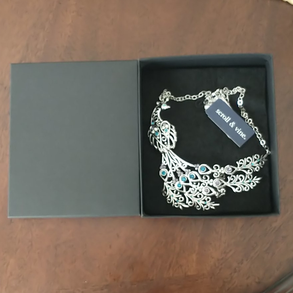 Scroll & Vine Peacock 18" Necklace - Picture 3 of 3